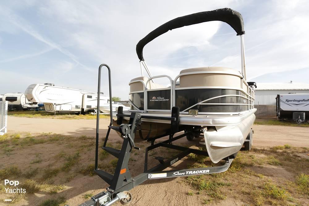 2018 Sun Tracker Party Barge 22dlx for sale in Apache Junction, AZ