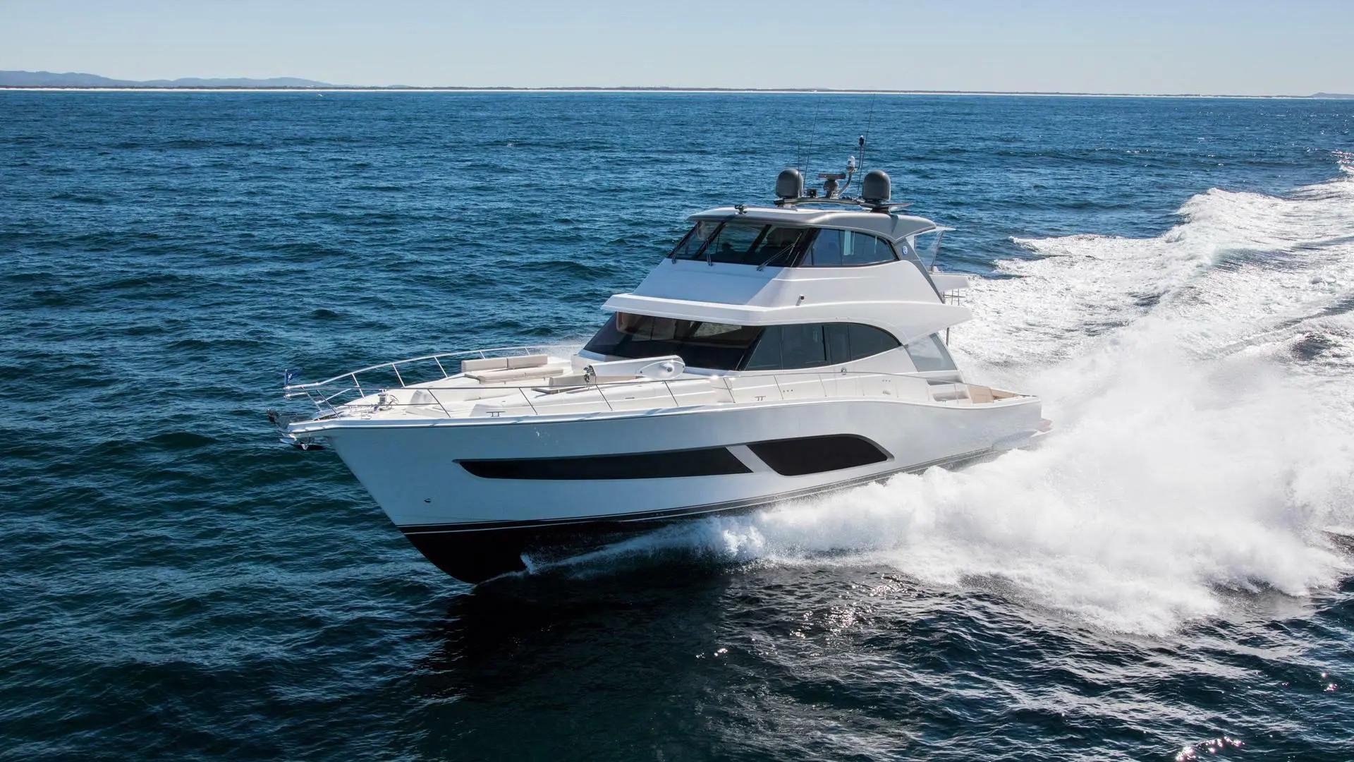2024-Riviera-68-Sports-Motor-Yacht