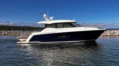 2019 Tiara Yachts 49 COUPE