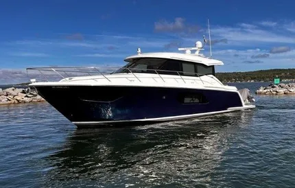 2019 Tiara Yachts 49 COUPE