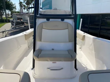 2022 NauticStar 2302 Legacy