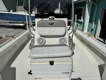 2018 Mako 21 LTS