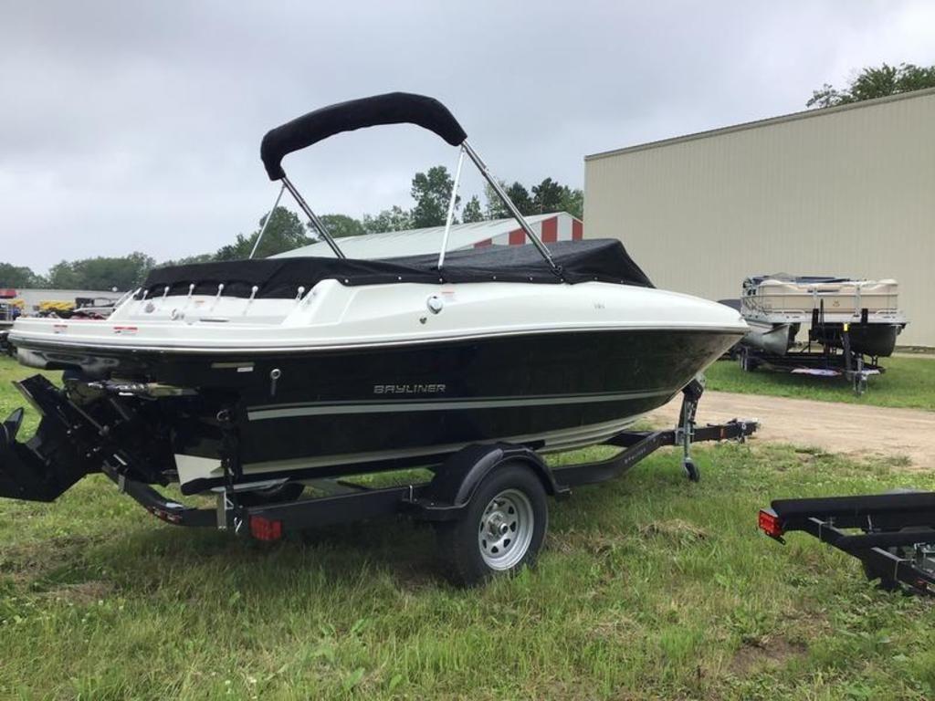 New 2023 Bayliner VR4 BOWRIDER, 48629 Houghton Lake - Boat Trader