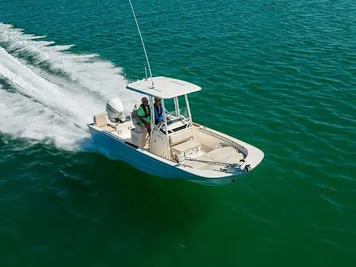 2024 Boston Whaler 210 Montauk