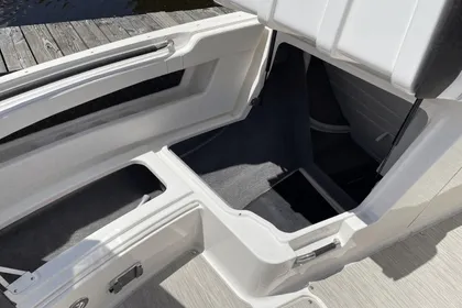 2021 Sea Ray 310 SLX