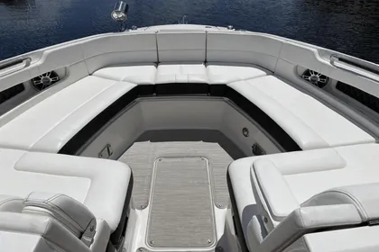 2021 Sea Ray 310 SLX