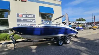 2020 Yamaha Boats SX 210