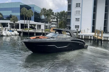 2022 Cruisers Yachts 38 GLS South Beach OB