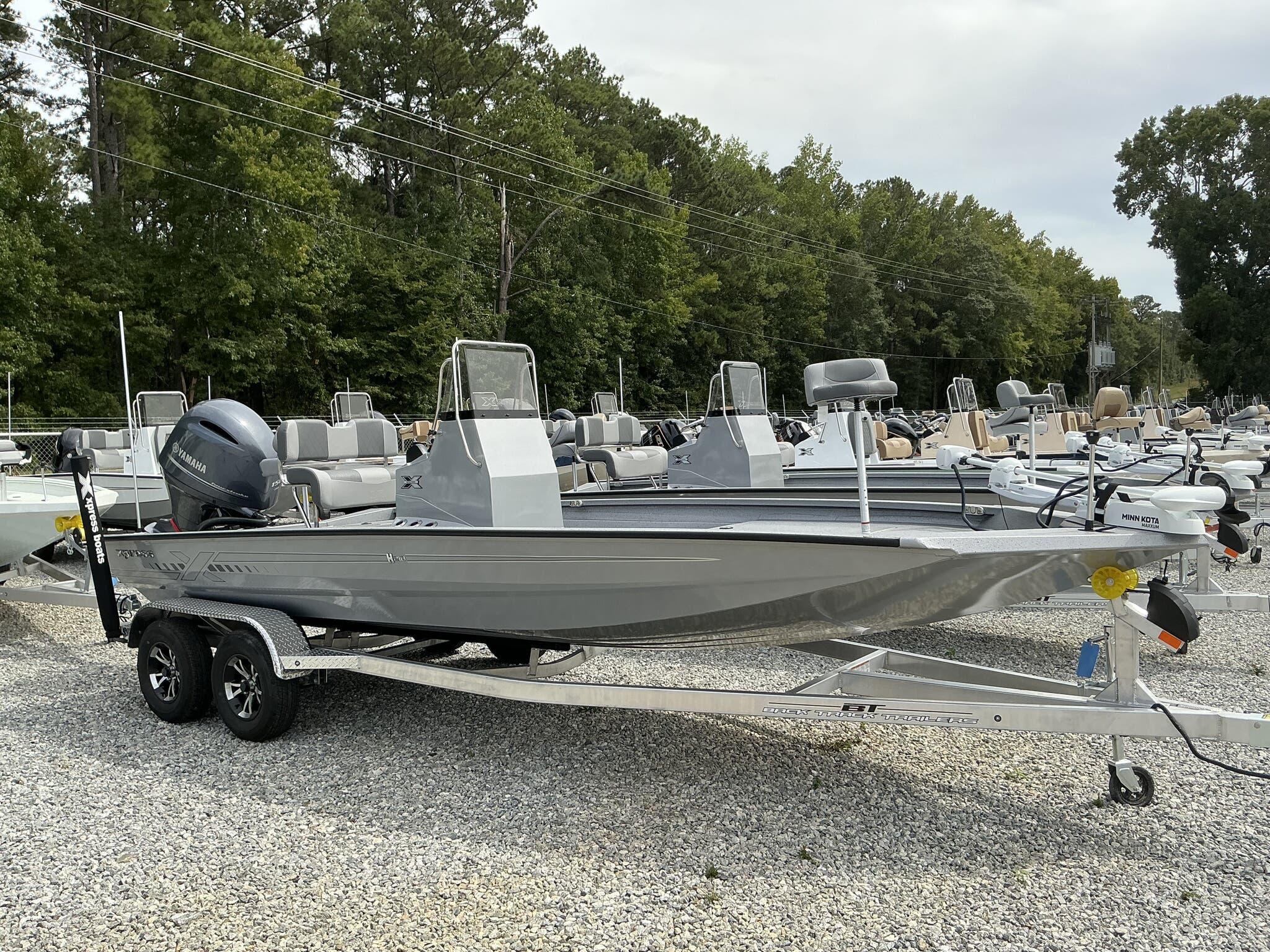 New 2025 Xpress Hyper-Lift Series H210, 31907 Columbus - Boat Trader