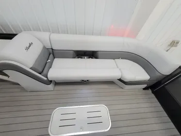 2024 Bentley Pontoons Elite 253 Admiral