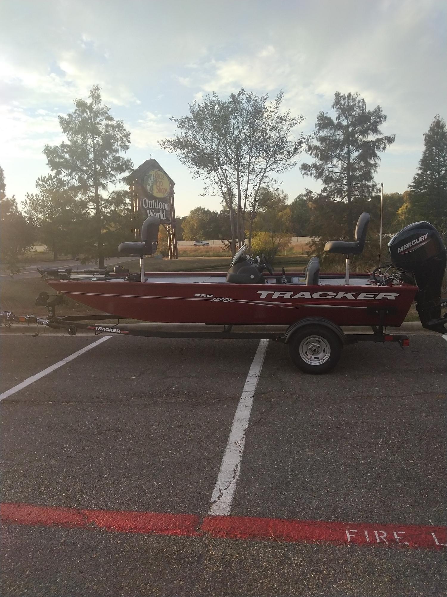 New 2024 Tracker Pro 170 70726 Denham Springs Boat Trader   9123160 20231108150738751 1 XLARGE 