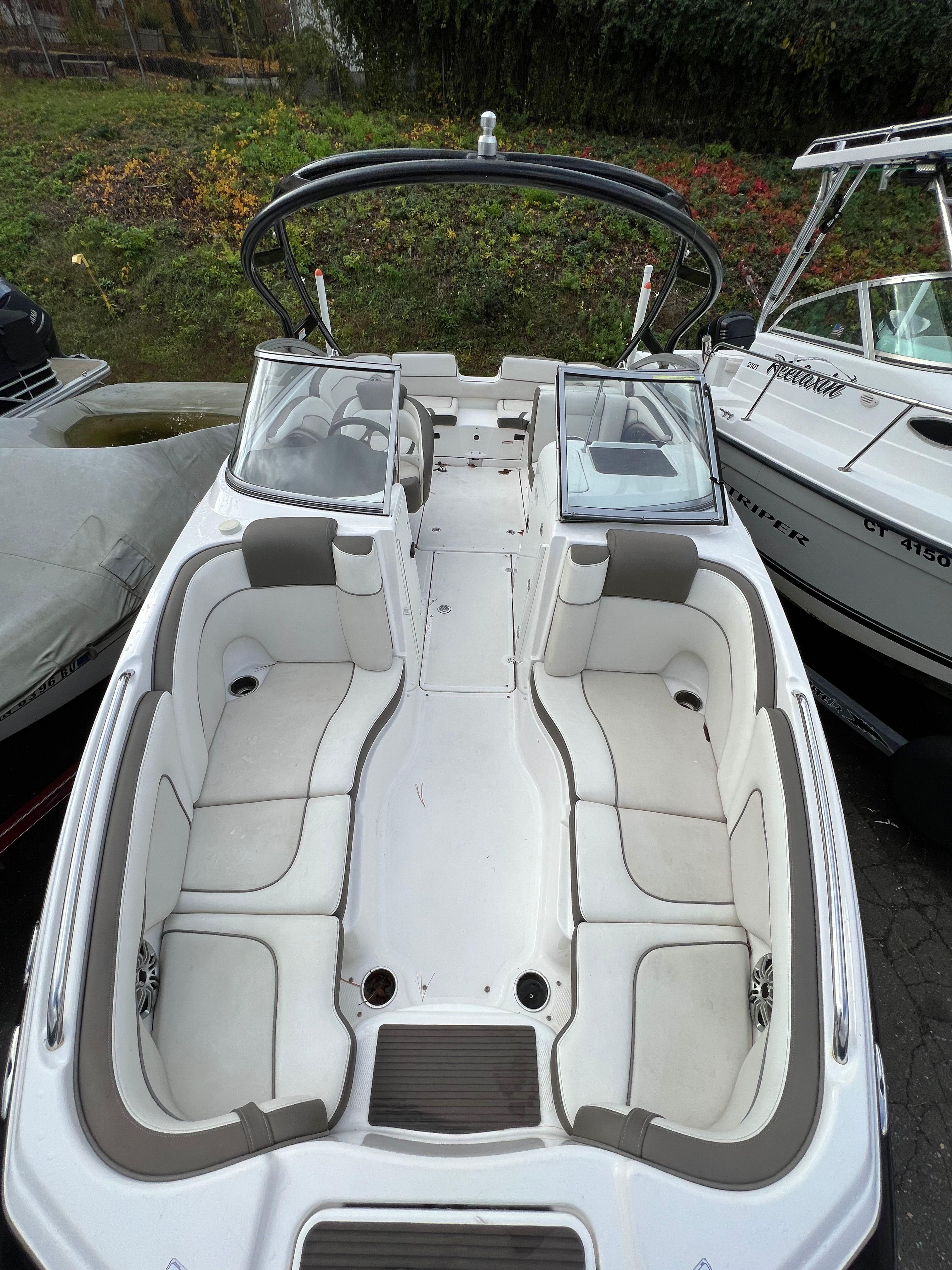 2013 Yamaha Boats 242 limted