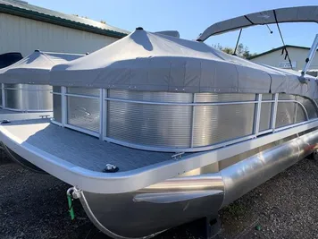 2024 Bennington 20 SL - L Bench - Pontoon