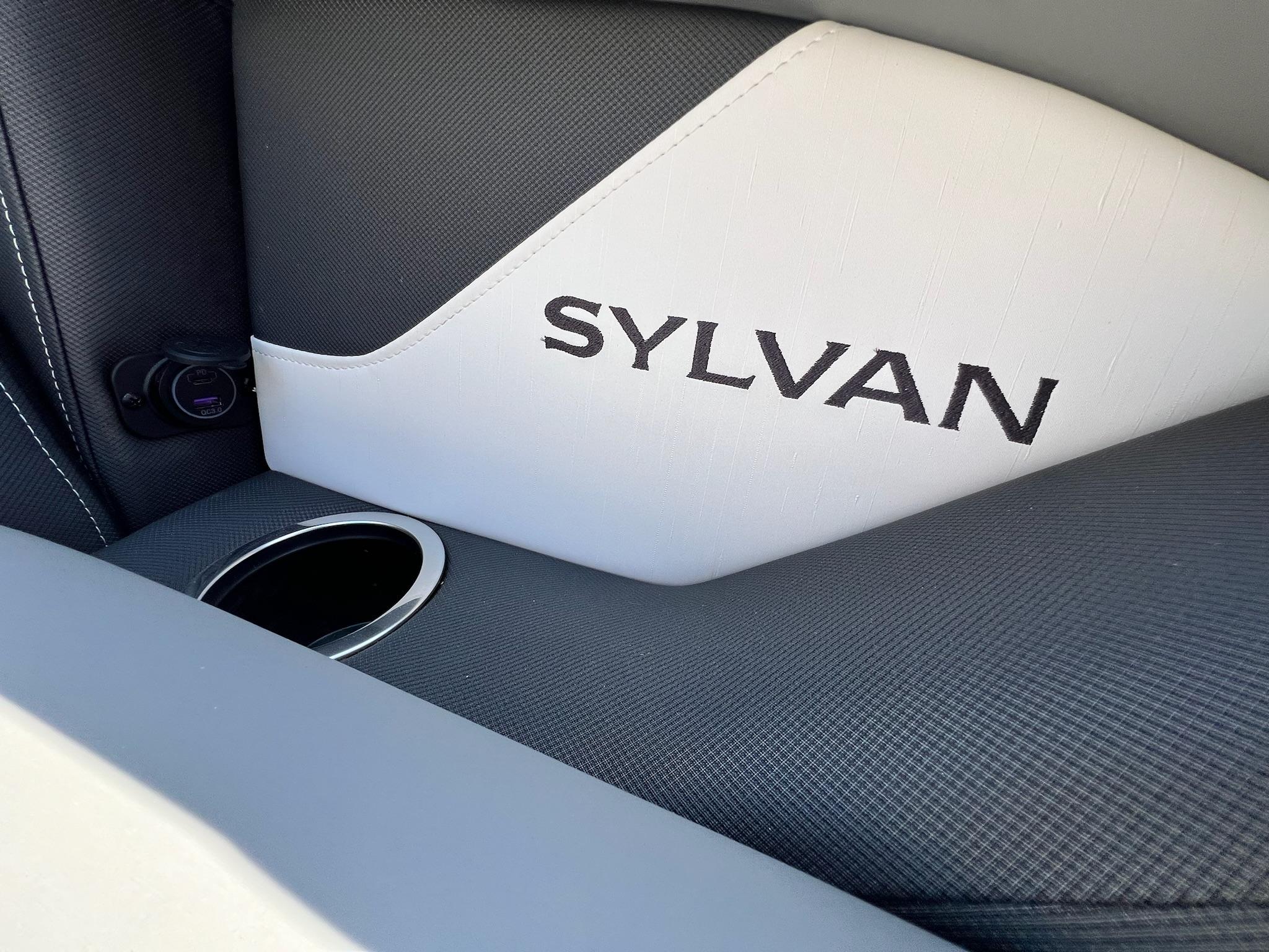 2024 Sylvan S3 CLZ DH Tritoon - In Stock