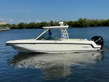 2013 Boston Whaler 270 Vantage