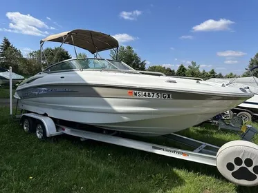 2006 Crownline 240 EX