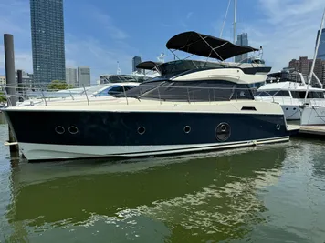 2019 Beneteau Monte Carlo 5