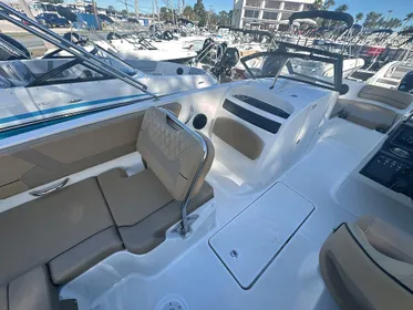 2023 Bayliner VR6