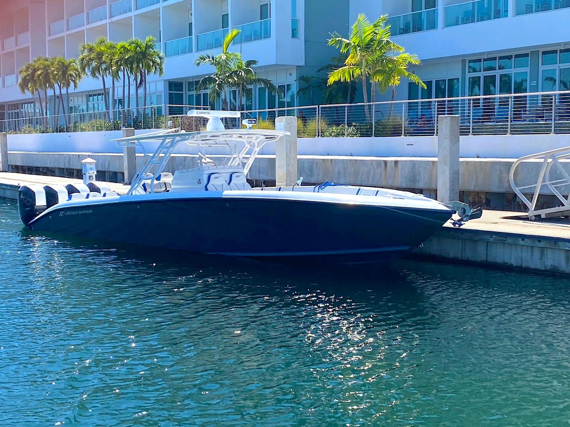 Used 2012 Midnight Express 39, 33139 Miami Beach - Boat Trader