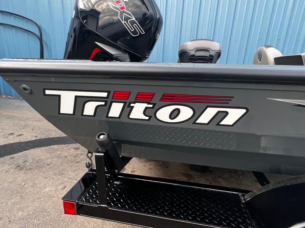 2020 Triton 18 TX