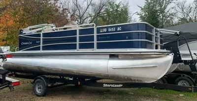 2014 CYPRESS CAY PONTOONS 210 FC