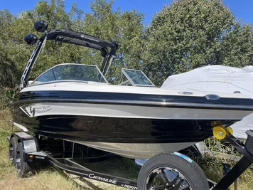 2024 Crownline 220 SS SURF