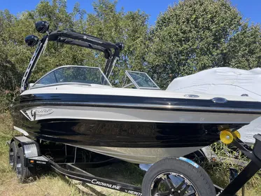 2024 Crownline 220 SS SURF