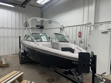 2006 Correct Craft Sv 211