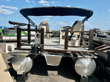 2024 Lake Lounger 16FCPRO with Trailer