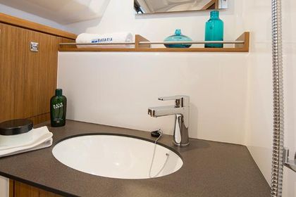 Manufacturer Provided Image: Bavaria Cruiser 37 Bathroom