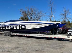 2016 Mystic Powerboats 44 Carbon