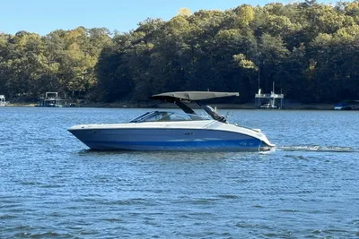 2024 Sea Ray SLX 260 Surf