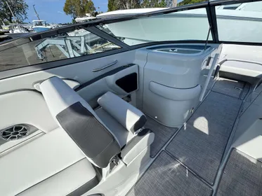 2024 Crownline E305 XS