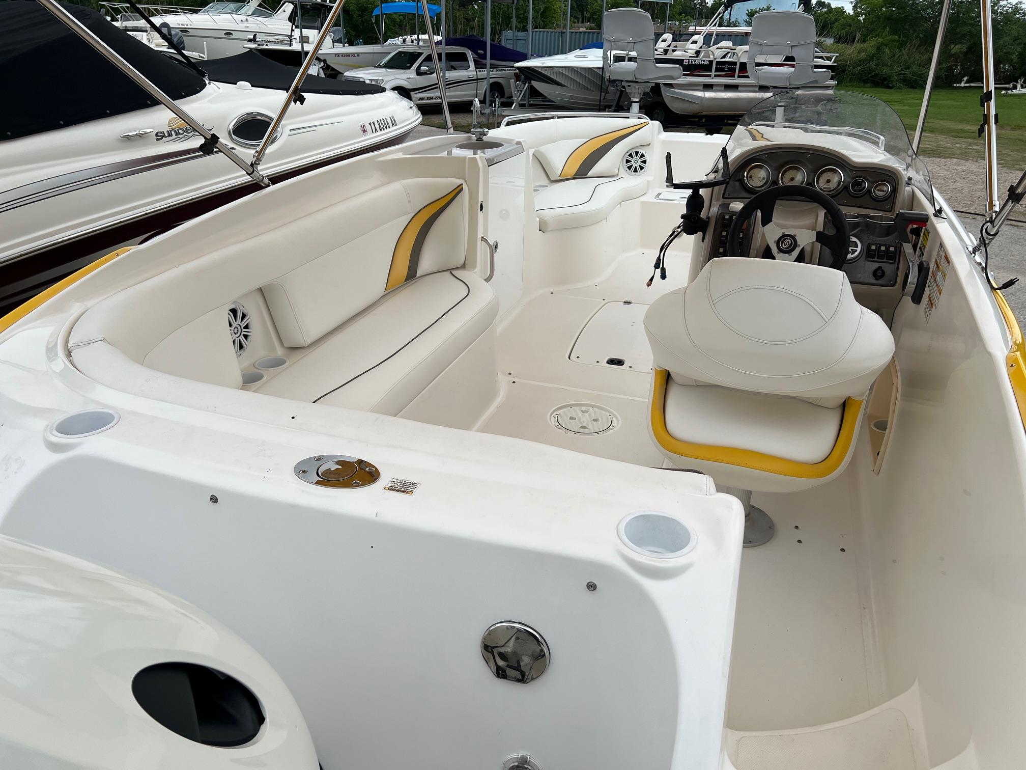 Used 2010 Hurricane 220 Sundeck, 77565 Kemah - Boat Trader