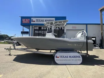 2024 NauticStar 231 HYBRID DLX