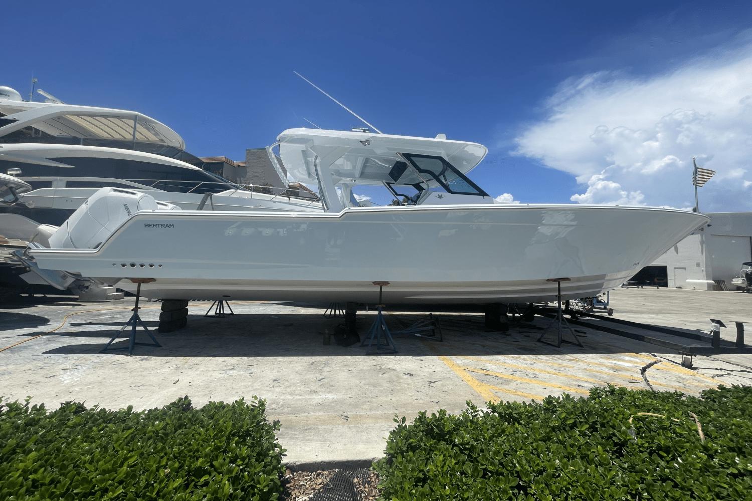 New 2024 Bertram 39 CC, 33062 Pompano Beach - Boat Trader