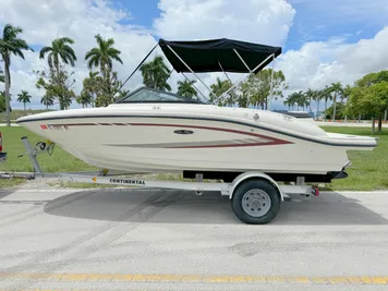 2016 Sea Ray SPX 190