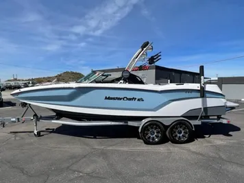 2023 MasterCraft NXT24