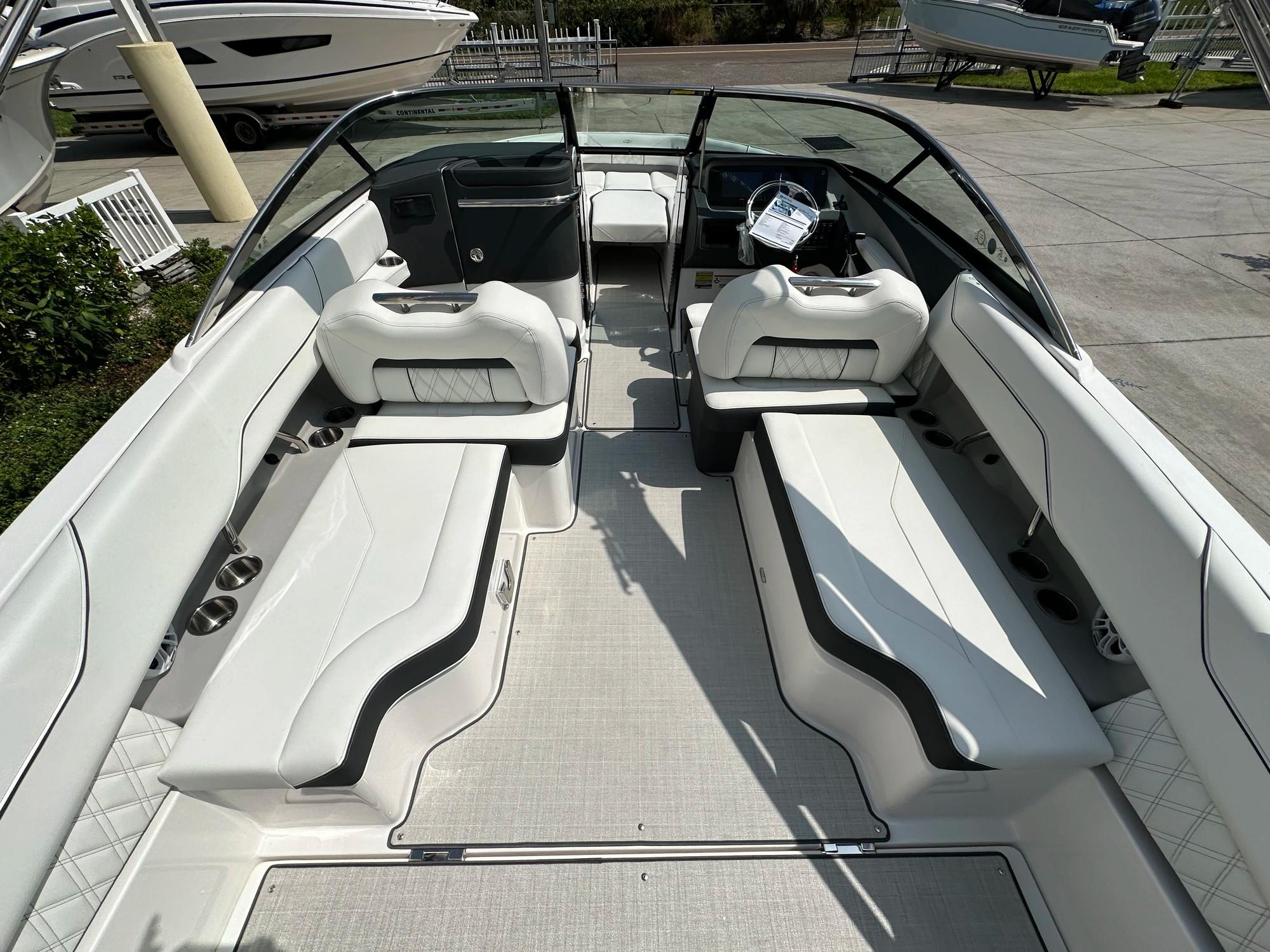 New 2024 Regal LX4, 33764 Clearwater - Boat Trader