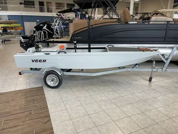 2023 Veer V13