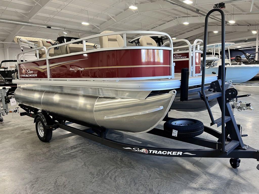 2024 SUN TRACKER BASS BUGGY 16 XL Select w/ 50 ELPT FourStroke