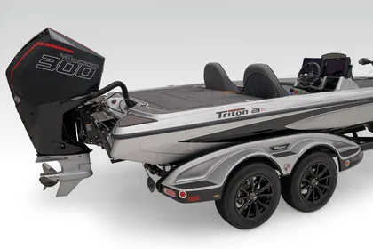 2024 Triton 21XP Patriot