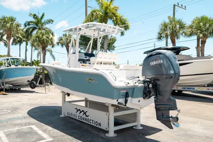 2025 Sea Hunt Ultra 219