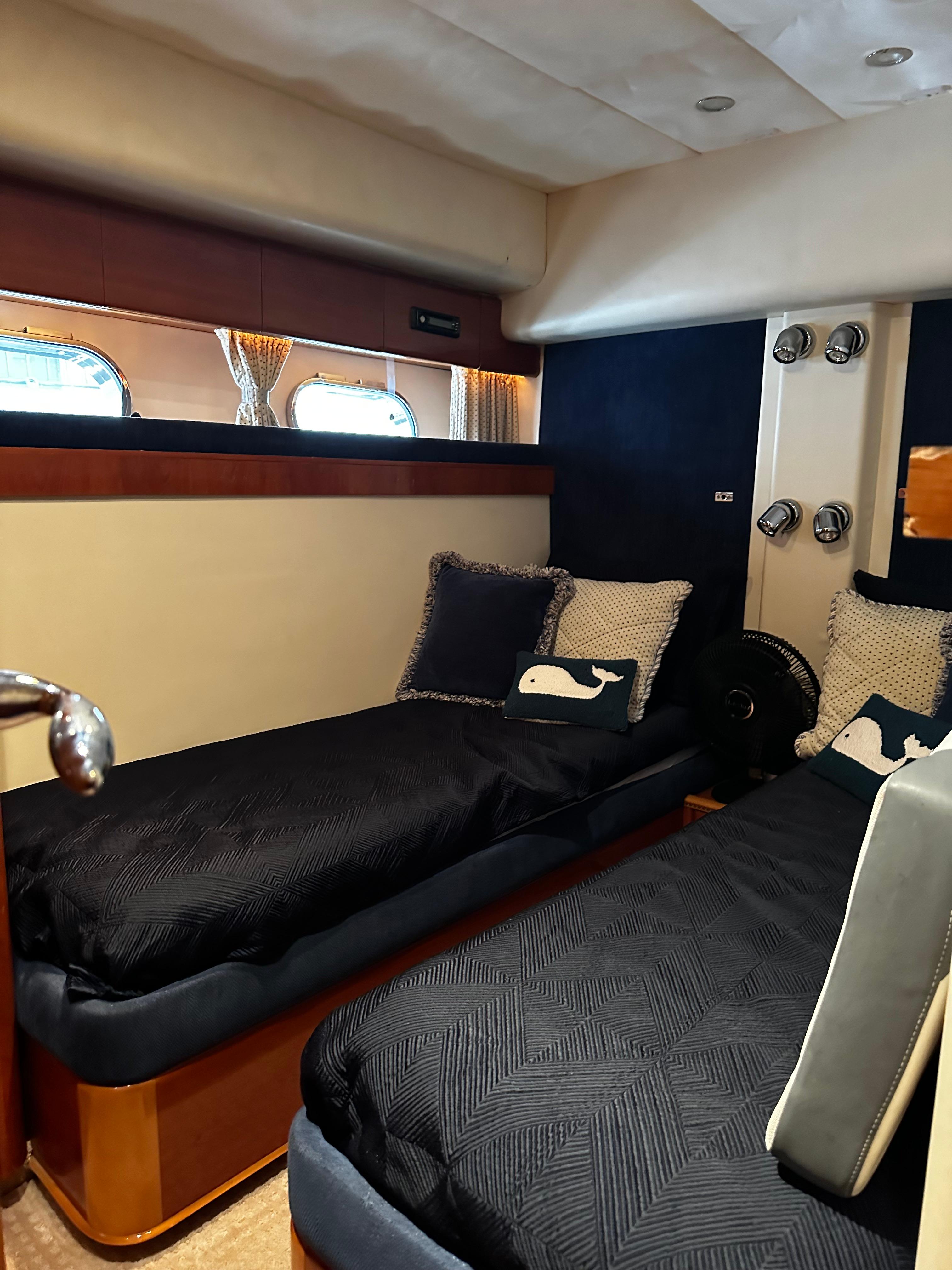 Starboard guest stateroom
