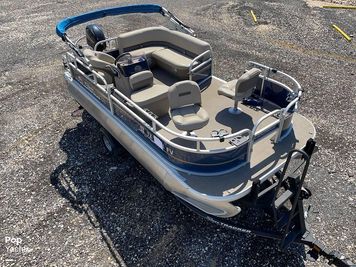 2020 Sun Tracker Bass Buggy 16 XL