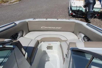 2021 Crownline E 235 XS