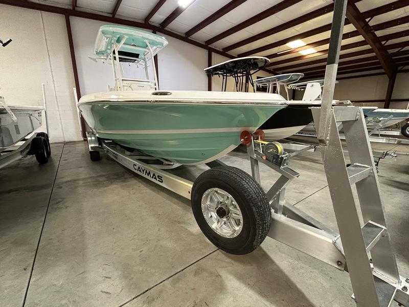 New 2023 Lowe Ultra 202 Fish & Cruise, 31069 Perry - Boat Trader