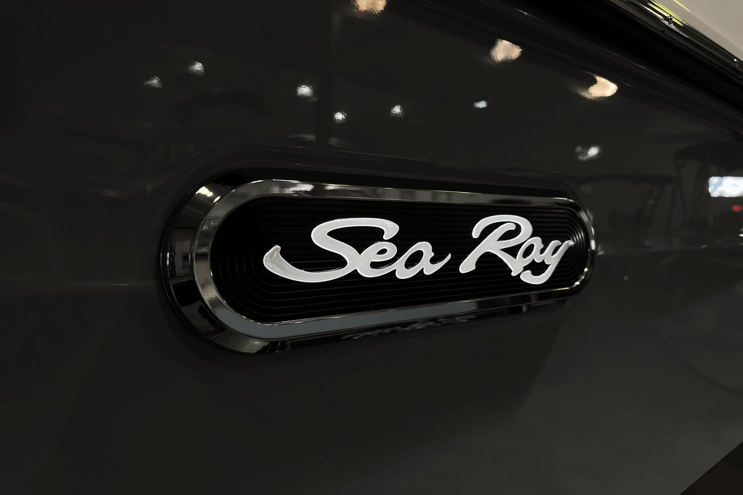 2024 Sea Ray SLX 260 Surf