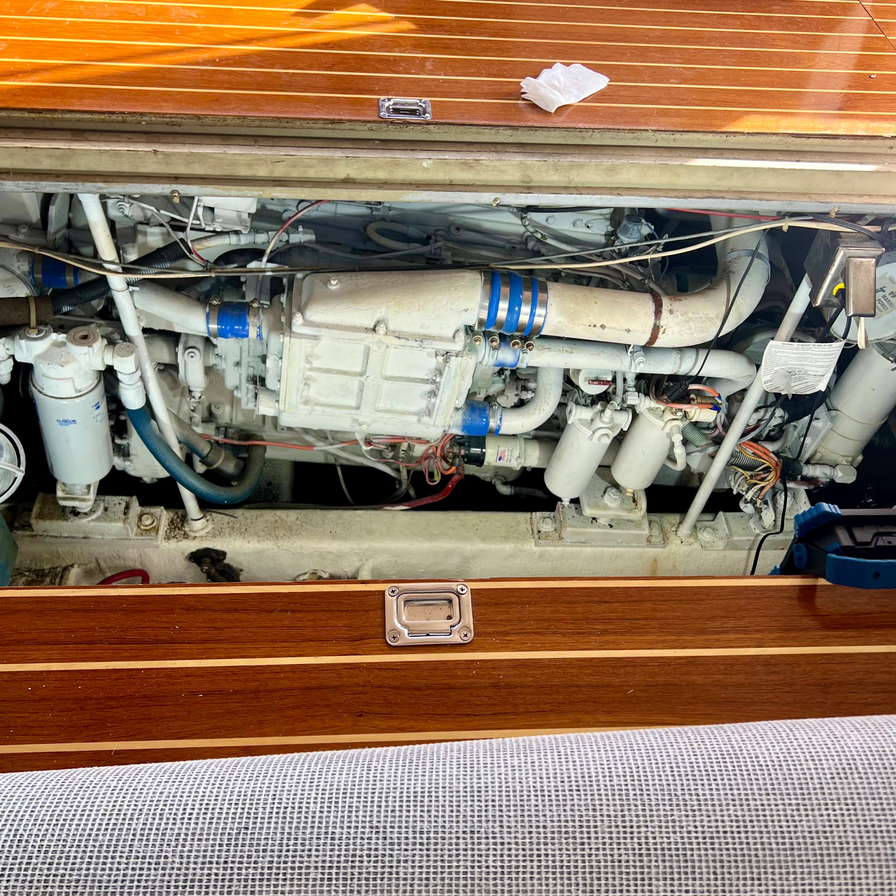 Cummings engine starboard