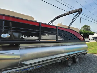 2024 Harris Sunliner 210